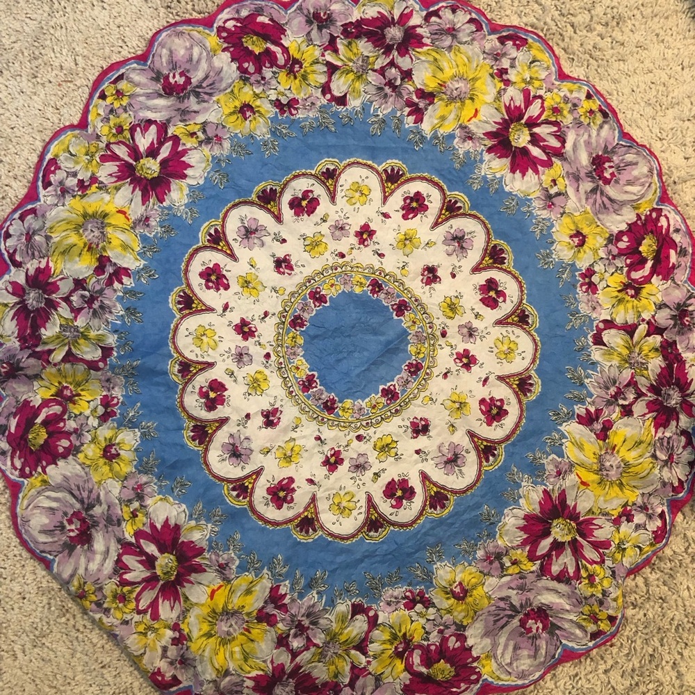 Vintage Vanette Creations 1950’s Scalloped Floral Silk Scarf